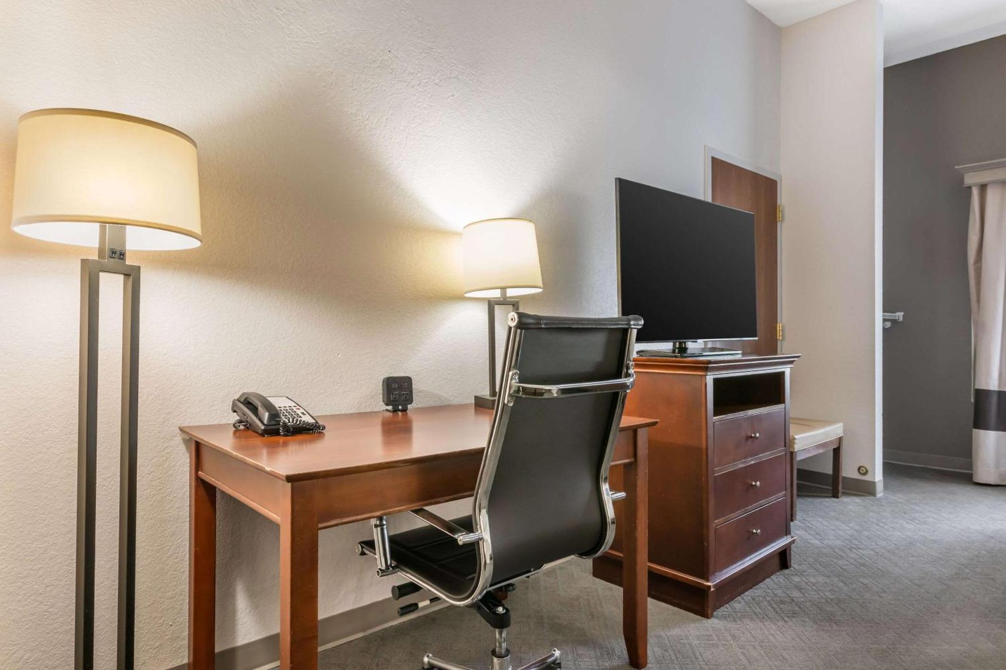 Hotel Comfort North