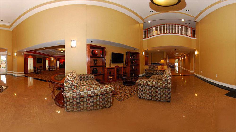 Hotel Comfort North Ocala